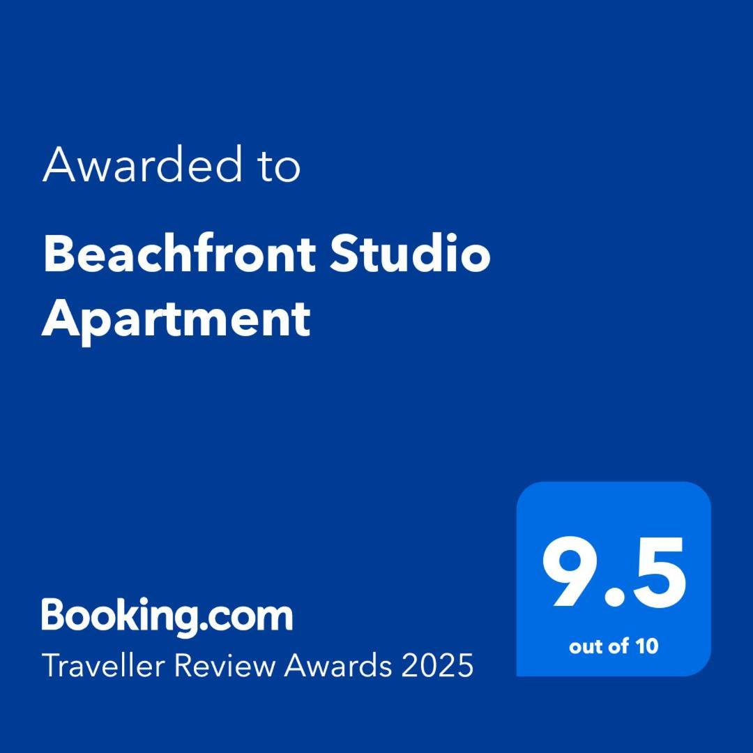 Beachfront Studio Apartment Felixstowe Esterno foto